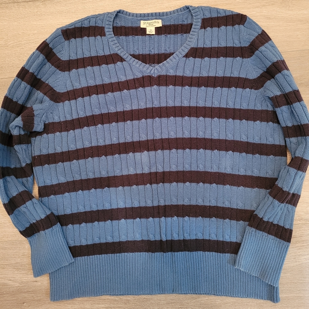 St. John's Bay 3x Women's sweater